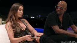 Kelsi Monroe - Bendy Hottie Does The Splits On His BBC 21 05 2025