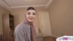 Julia James - Hijab Princess Learns How To Suck Dick