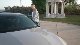 Jasmine Sherni - Unexpected Meetup With A Friend